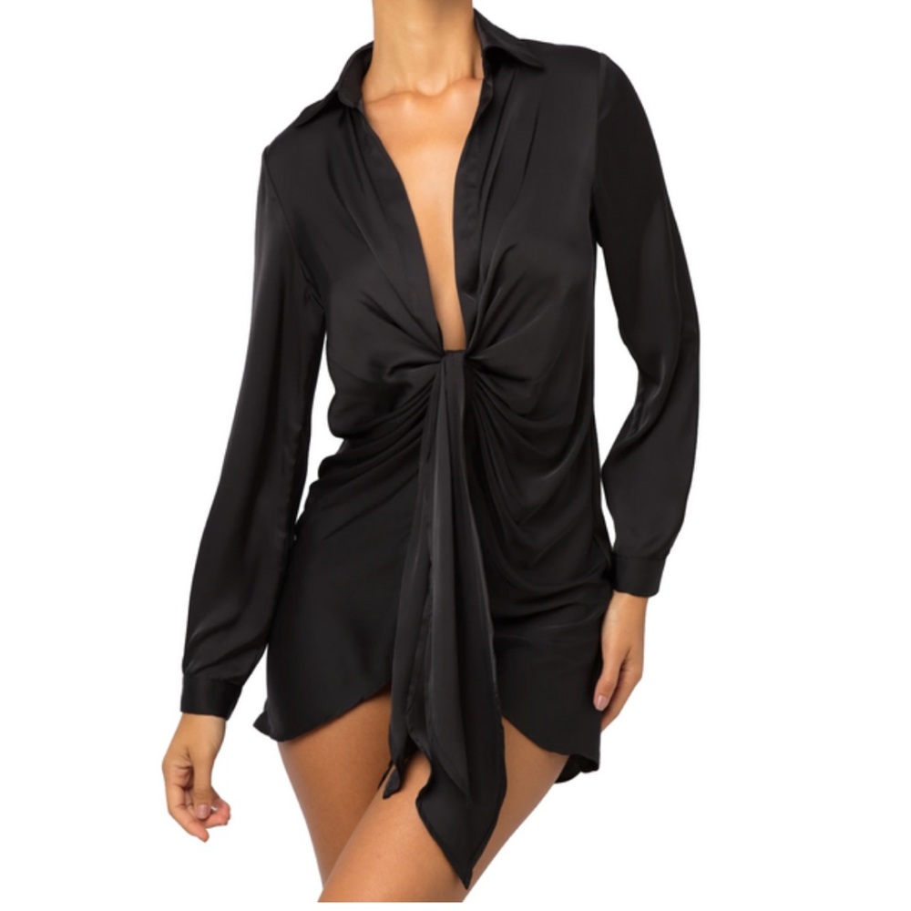 Heiress Beverly Hills Black Plunging Shirt Dress. New With Tags.